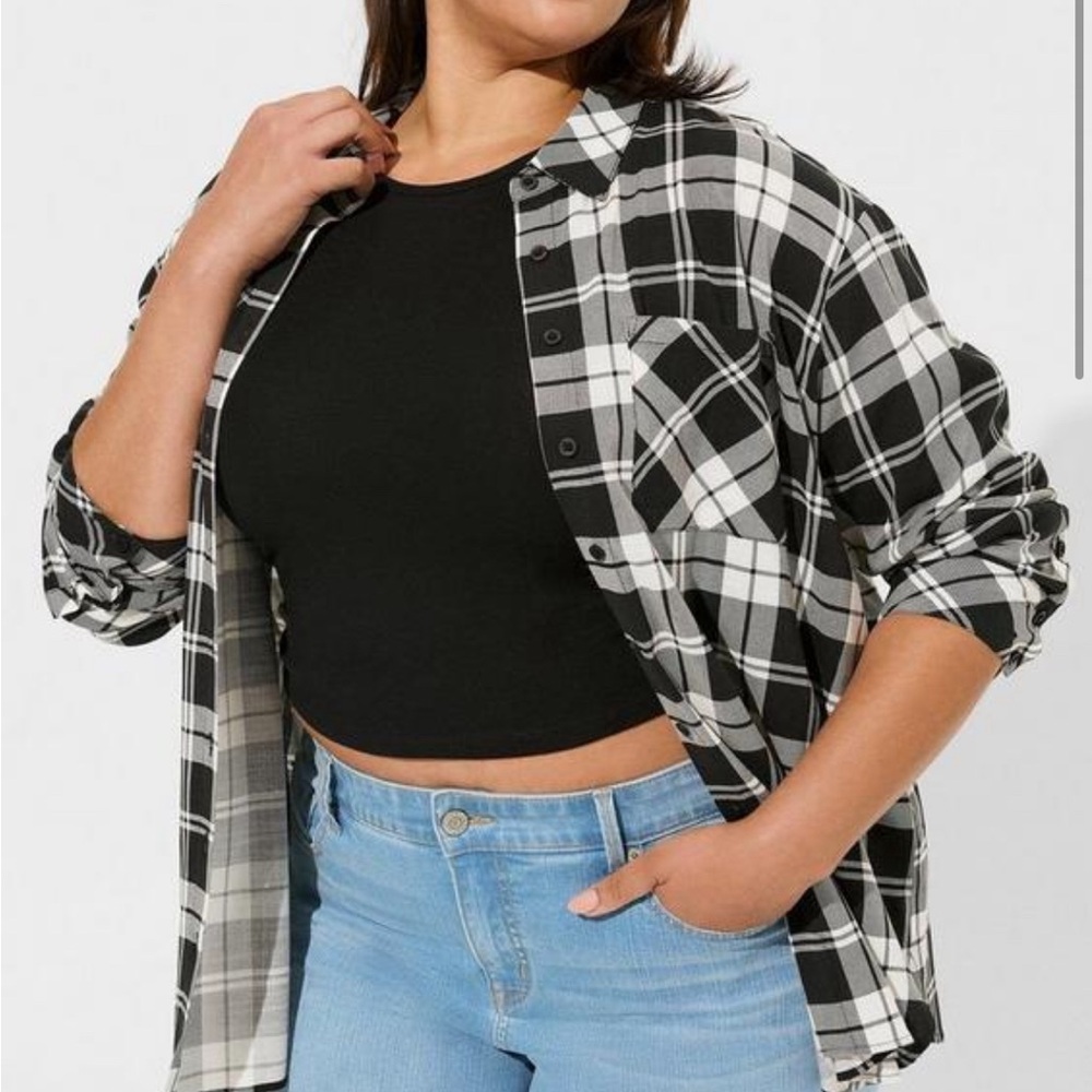 Rayon Slub Drop Shoulder Button-Front Shirt 1x NWT Torrid